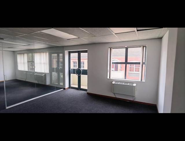 BUSINESS PROPERTY TO RENT IN MENLYN